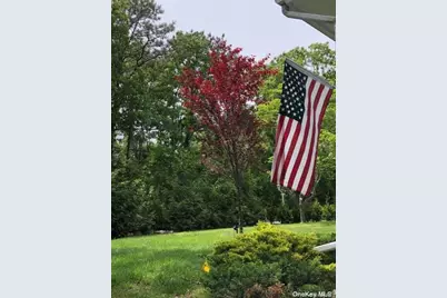 18 Old Riverhead Road, Hampton Bays, NY 11946 - Photo 14