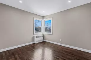 4057 Eve Dr, Seaford, NY 11783 - Photo 10