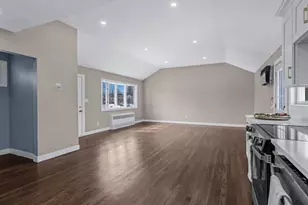 4057 Eve Dr, Seaford, NY 11783 - Photo 6