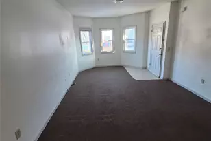 83 Franklin St, Kingston, NY 12401 - Photo 2