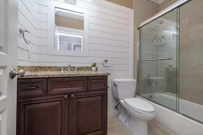 54 Ocean Watch Court, Freeport, NY 11520 - Photo 10