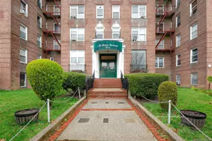 143-25 84th Dr, Jamaica, NY 11435 - Photo 1