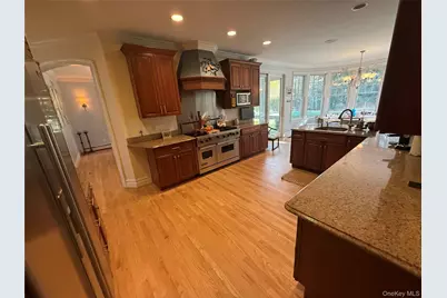 2465 Fairway Drive, Cutchogue, NY 11935 - Photo 8