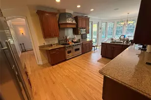 2465 Fairway Dr, Cutchogue, NY 11935 - Photo 8