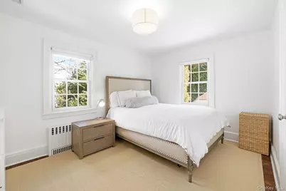 120 Brite Avenue, Scarsdale, NY 10583 - Photo 14