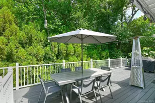 2 Cherrywood Ln, Port Washington, NY 11050 - Photo 24