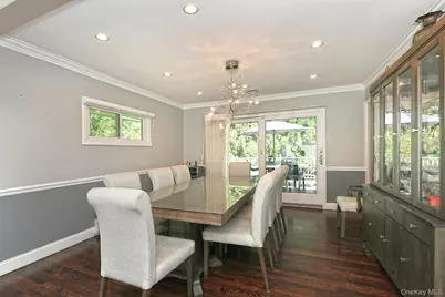 2 Cherrywood Lane, Port Washington, NY 11050 - Photo 6