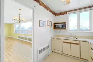 4 Channing Pl, Eastchester, NY 10709 - Photo 16