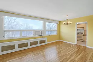 4 Channing Pl, Eastchester, NY 10709 - Photo 10