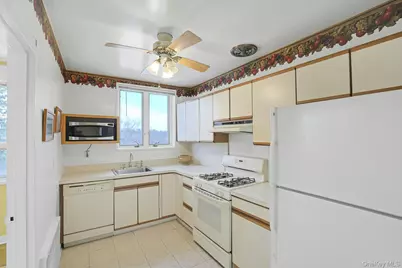 4 Channing Place #2L, Eastchester, NY 10709 - Photo 14