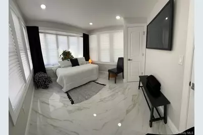 53 Lee Avenue, Valley Stream, NY 11581 - Photo 18