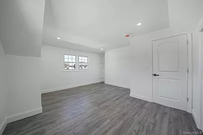 30 Jean Drive, North Babylon, NY 11703 - Photo 12