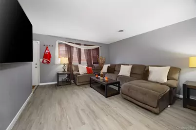 375 Salt Point Turnpike #1G, Poughkeepsie, NY 12603 - Photo 2