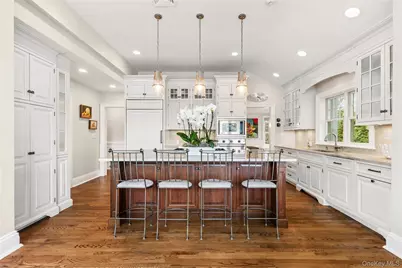 750 Rushmore Avenue, Mamaroneck, NY 10543 - Photo 12