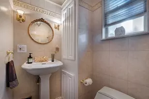 21-38 49th St, Astoria, NY 11105 - Photo 10