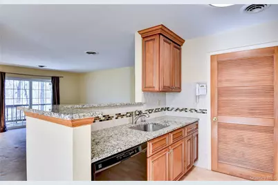 1906 Rosewood Court, Highland Mills, NY 10930 - Photo 14