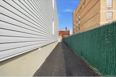 1624 Seddon Street, Bronx, NY 10461 - Photo 4
