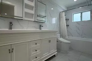 30 Herkomer St, New Hyde Park, NY 11040 - Photo 14