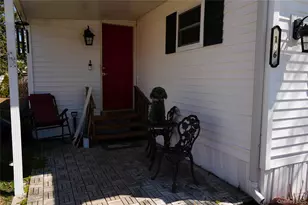 703-106 Fresh Pond Ave, Calverton, NY 11792 - Photo 8