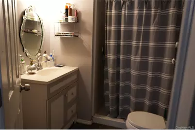 703-106 Fresh Pond Avenue, Calverton, NY 11792 - Photo 6