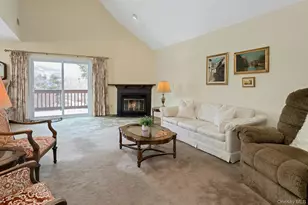 802 Autumn Ln, Brewster, NY 10509 - Photo 4