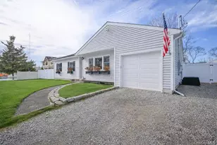 501 Johnson Ave, Ronkonkoma, NY 11779 - Photo 2