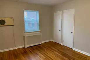 72-31 Little Neck Pkwy, Glen Oaks, NY 11004 - Photo 10