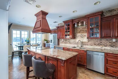 3235 Ilene Lane, Levittown, NY 11756 - Photo 6