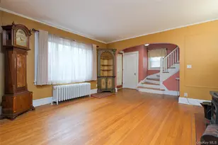 1611 Hyatt Ave, Peekskill, NY 10566 - Photo 2