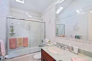 59 Cedar St, Massapequa, NY 11758 - Photo 18