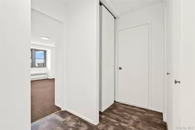 290 W 232nd Street #4E, Bronx, NY 10463 - Photo 22