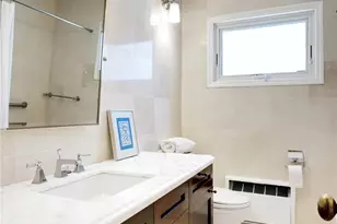 16 Arbor Rd, East Hills, NY 11577 - Photo 14