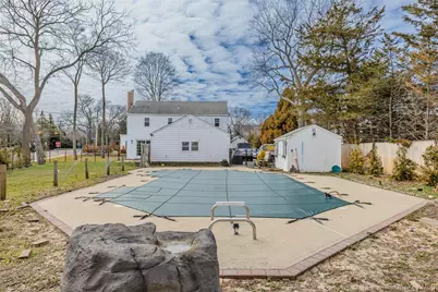 41 Gillette Avenue, Bayport, NY 11705 - Photo 18