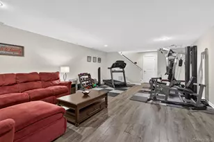 131 Meadow View Dr, Middletown, NY 10940 - Photo 36