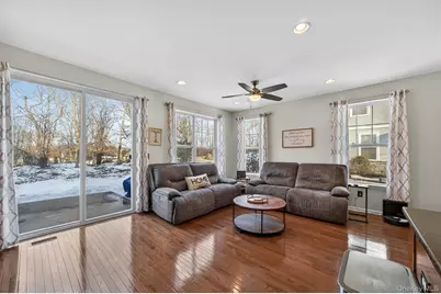 131 Meadow View Drive, Middletown, NY 10940 - Photo 16