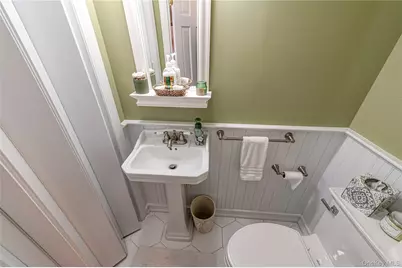 9 Storybook Lane, Saint James, NY 11780 - Photo 36