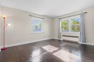 1043 Wilson Blvd, Central Islip, NY 11722 - Photo 12