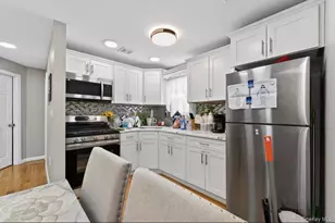 169-11 140th Ave, Jamaica, NY 11434 - Photo 10