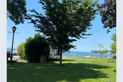 32 A Berkshire Road, Great Neck, NY 11023 - Photo 40