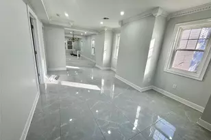 32 A Berkshire Rd, Great Neck, NY 11023 - Photo 4