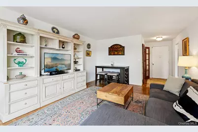 499 N Broadway #6M, White Plains, NY 10603 - Photo 12