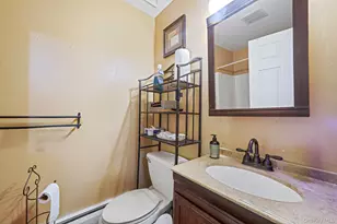 485 Essex St, Brooklyn, NY 11208 - Photo 12