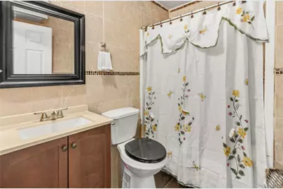 592 Beech Terrace, Bronx, NY 10454 - Photo 18