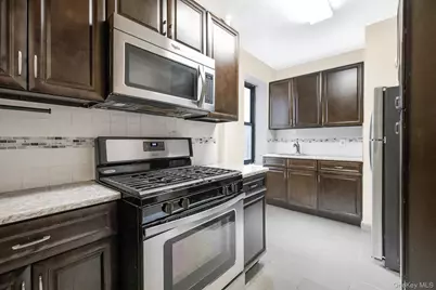 306 E Mosholu Parkway S #1F, Bronx, NY 10458 - Photo 8