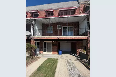 2954 Laconia Avenue, Bronx, NY 10469 - Photo 1