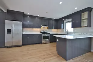 23 Robert Rd, Poughkeepsie, NY 12603 - Photo 10