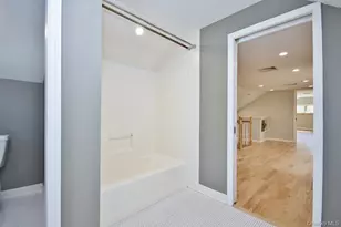 23 Robert Rd, Poughkeepsie, NY 12603 - Photo 26