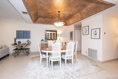 113 Windwatch Drive, Hauppauge, NY 11788 - Photo 16