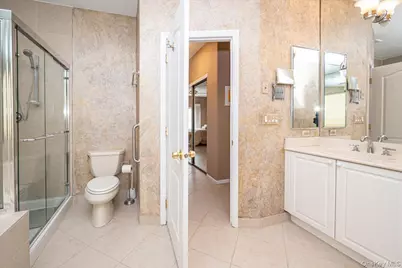 113 Windwatch Drive, Hauppauge, NY 11788 - Photo 26