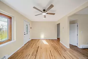 31 Walnut Ave, Patchogue, NY 11772 - Photo 8